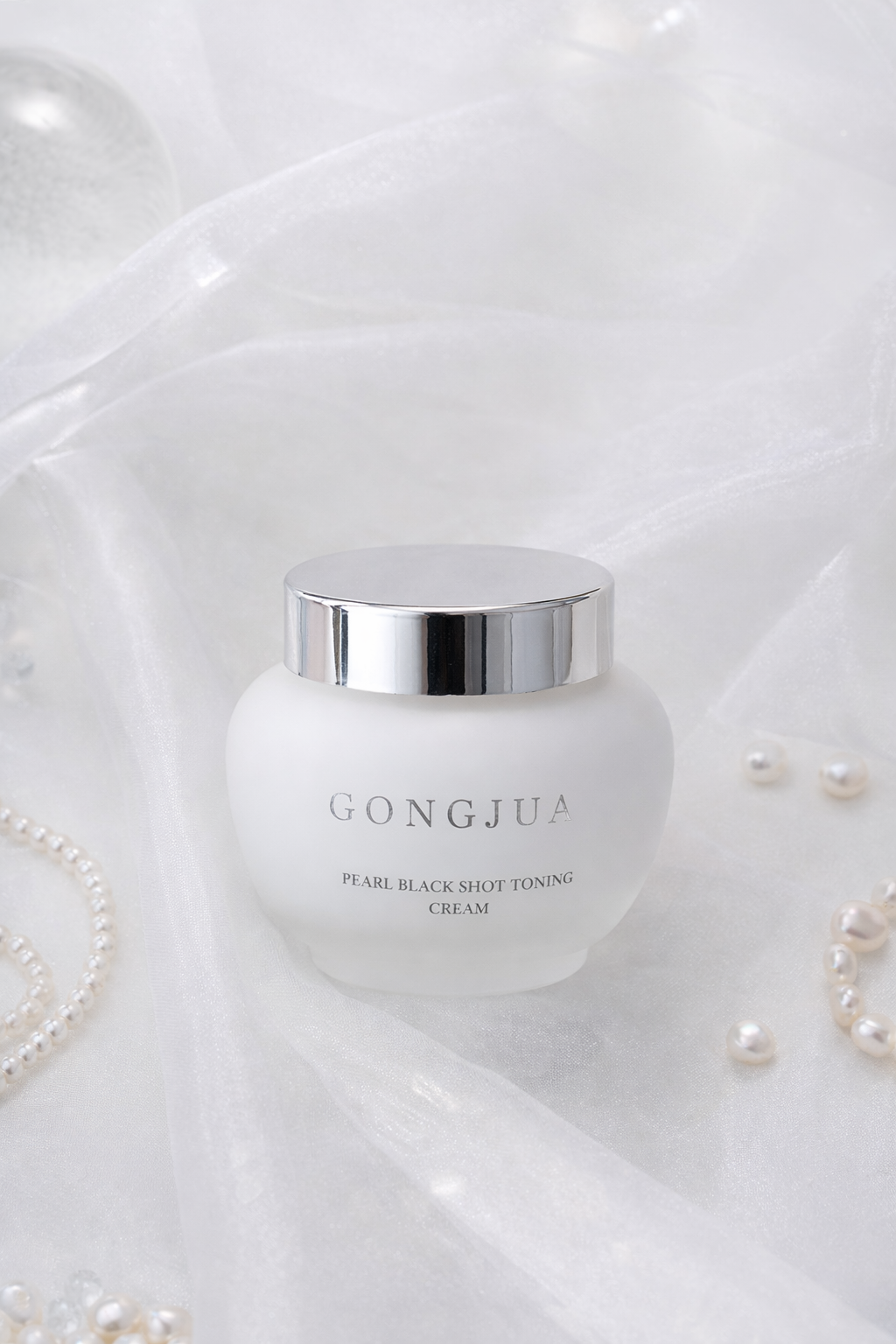 Gongjua Pearl Black Shot Toning Cream (50g)